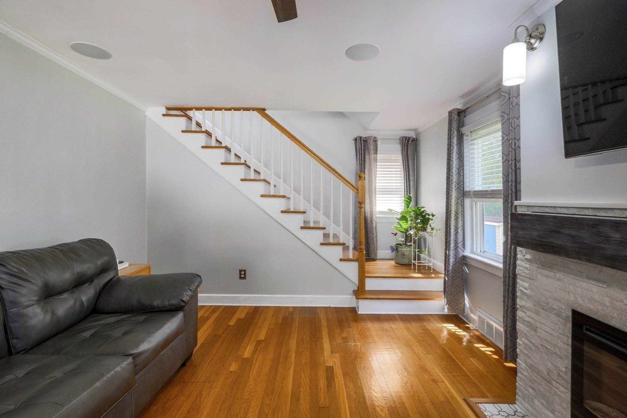 16 Westbrook Rd, Worcester, MA, 16 Westbrook Rd, Worcester, MA Photo #12