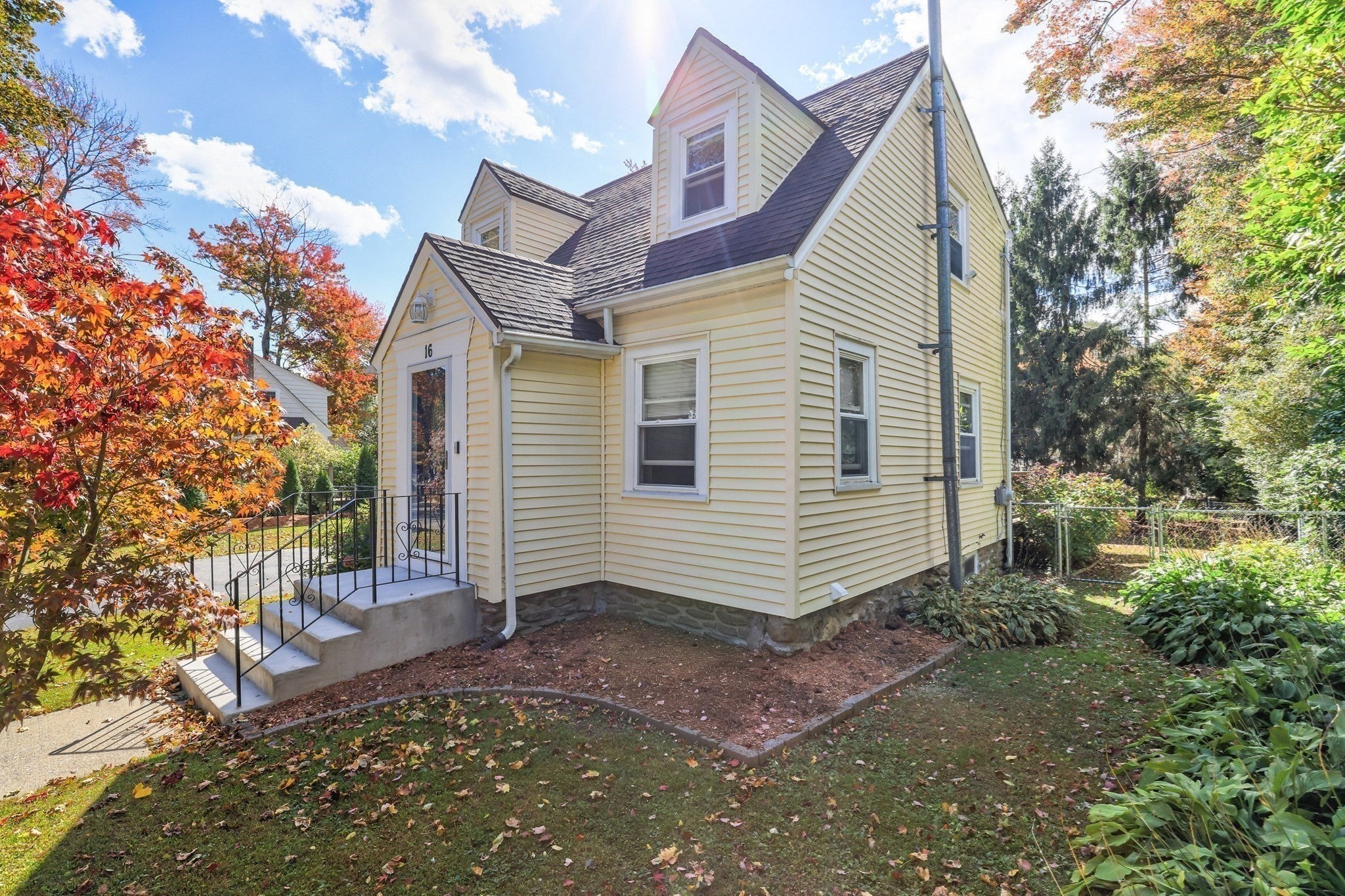 16 Westbrook Rd
