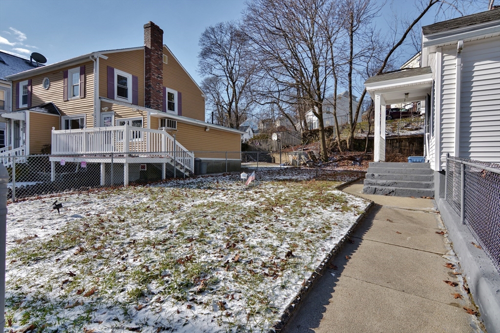 22 School St