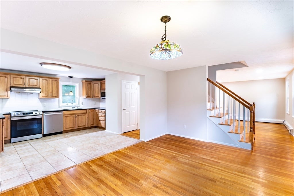 88 Forrest Rd, Westford, MA, 88 Forrest Rd, Westford, MA Photo #10