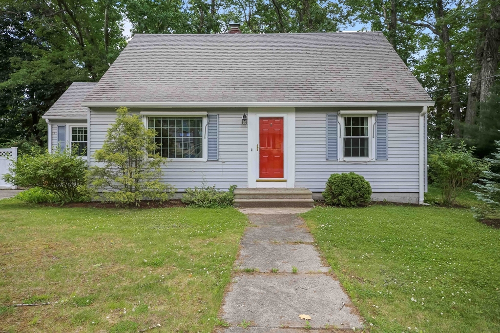 4 Ledgewood Drive