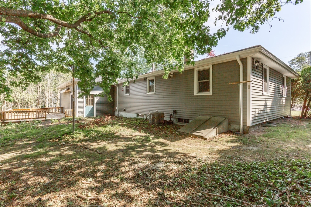68 Redwood Rd