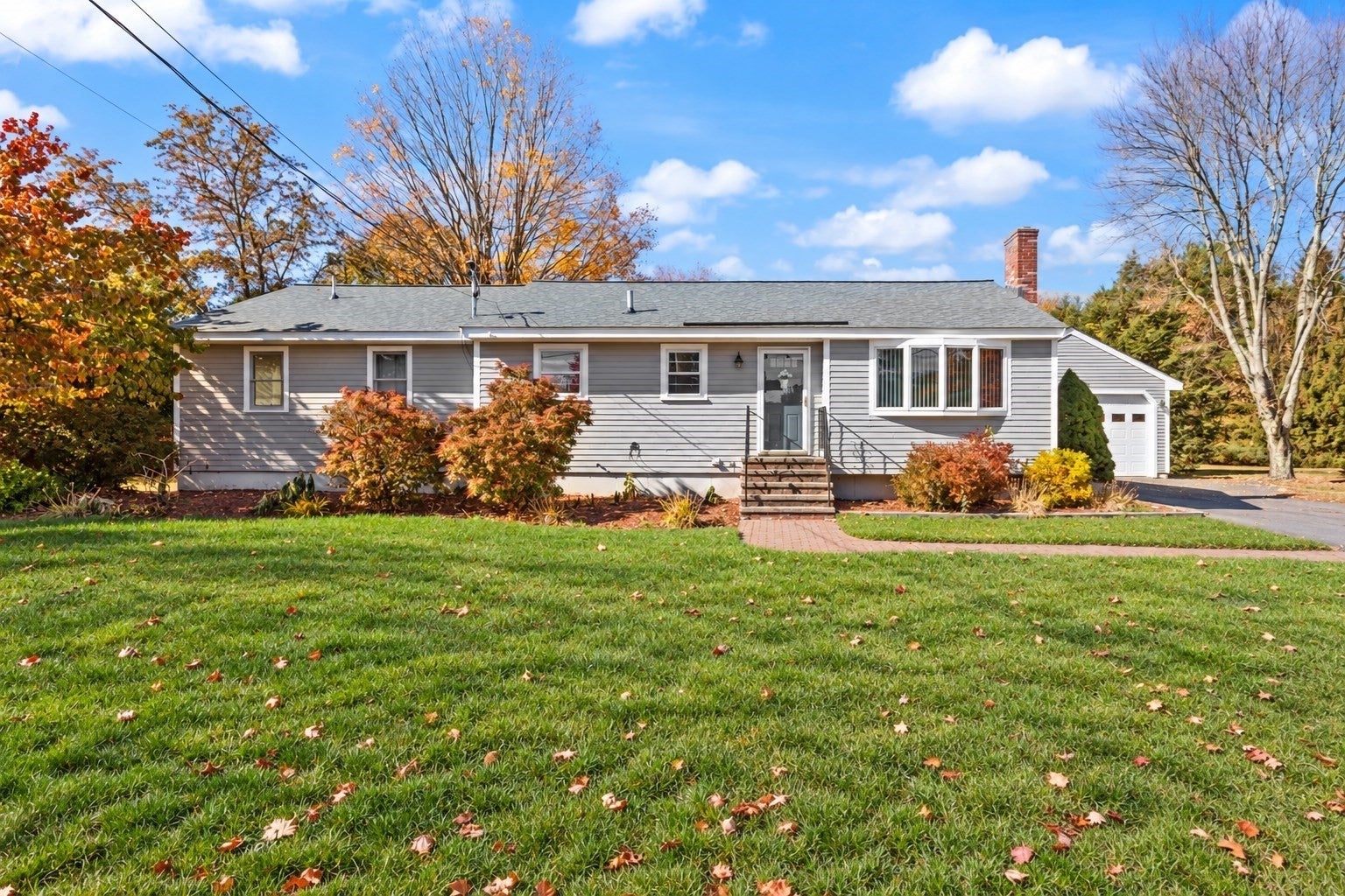 11 Pickard Ln