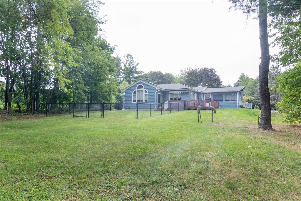 9 Birchwood Dr