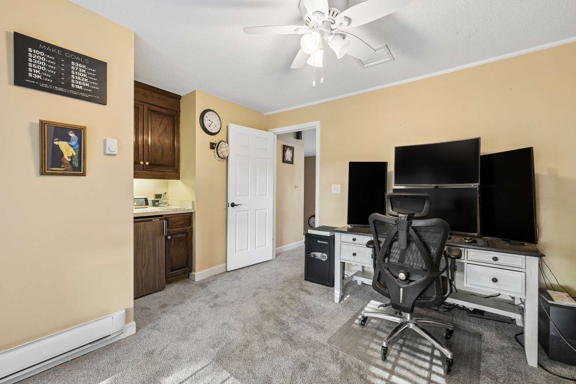 16 Hickory Hill #16, West Springfield, MA, 16 Hickory Hill #16, West Springfield, MA Photo #28