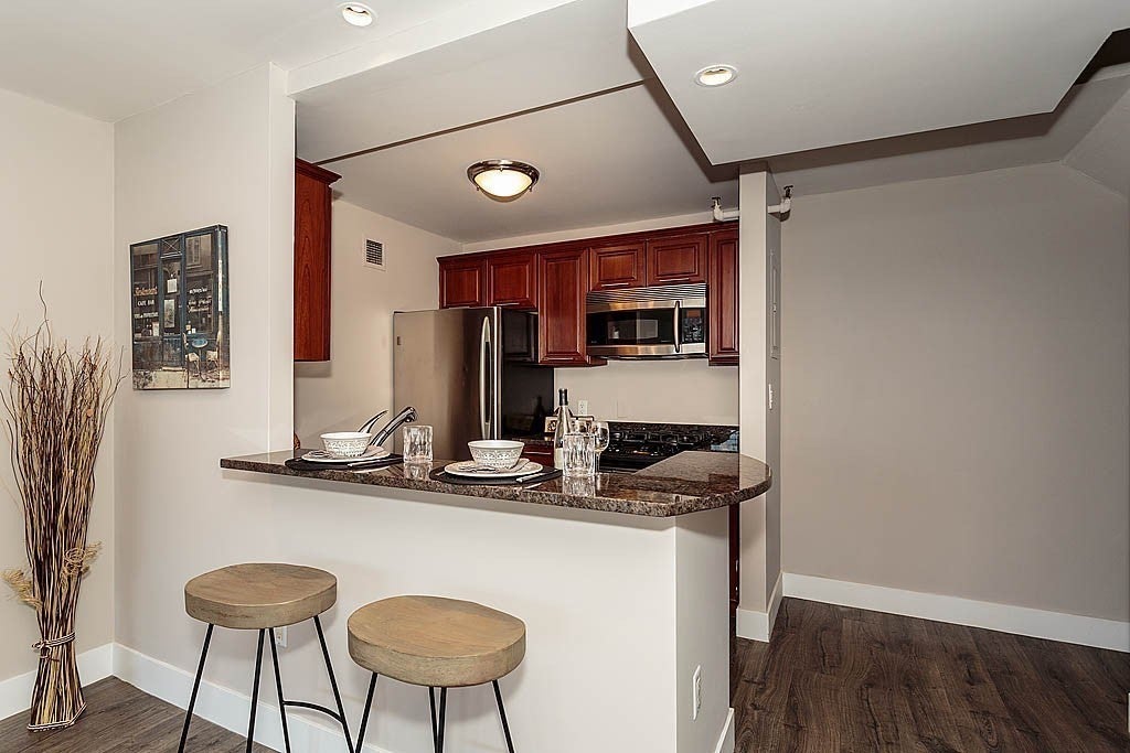 42 8th Street 5519