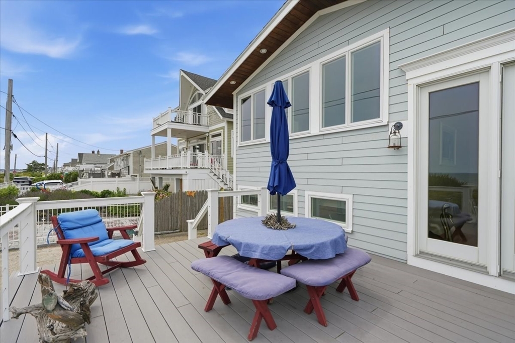 163 Beach Ave, Hull, MA Photo #14