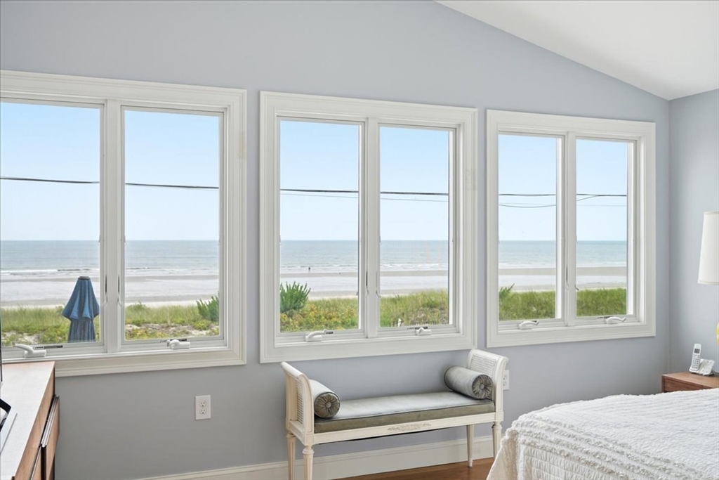 163 Beach Ave, Hull, MA Photo #18