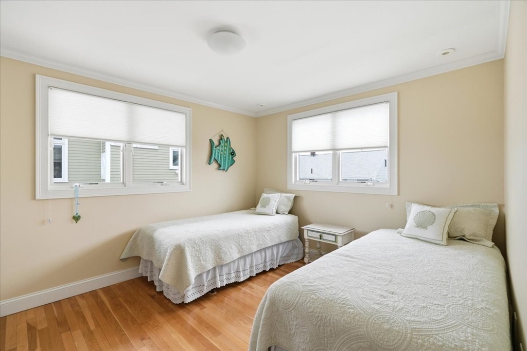 163 Beach Ave, Hull, MA Photo #20