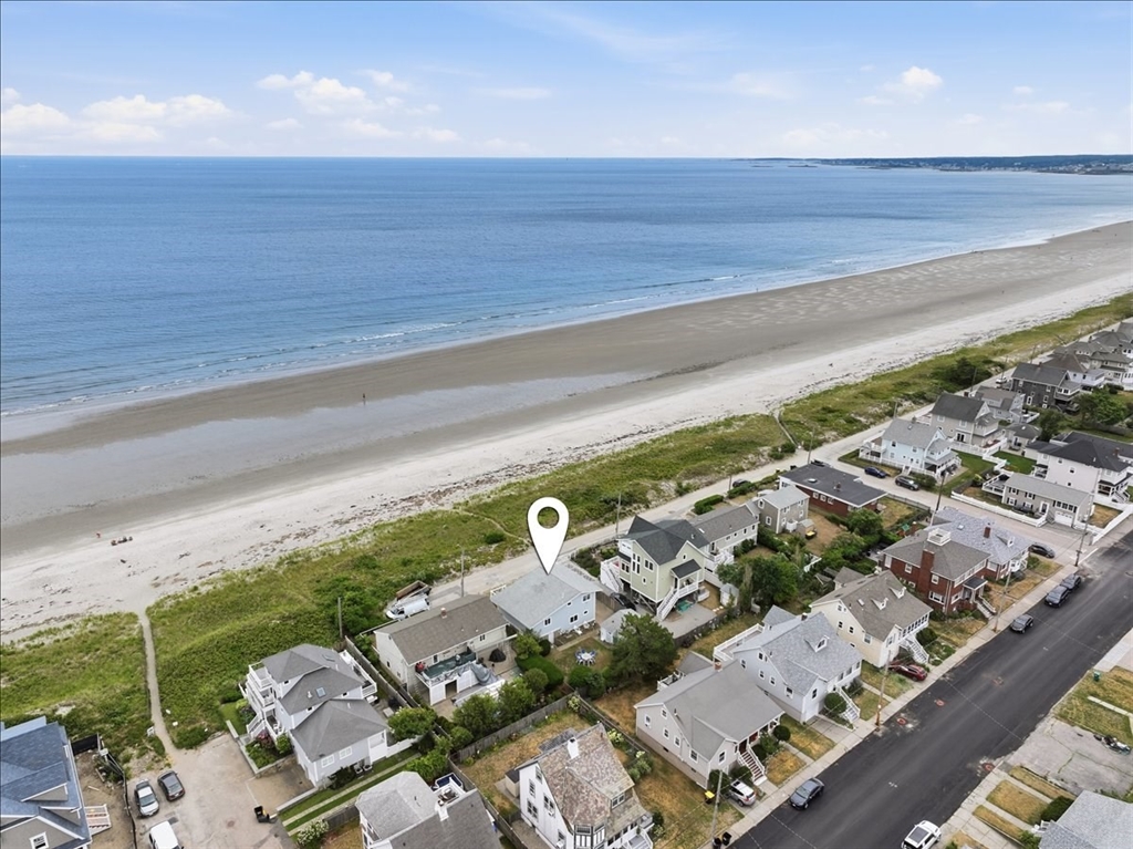 163 Beach Ave