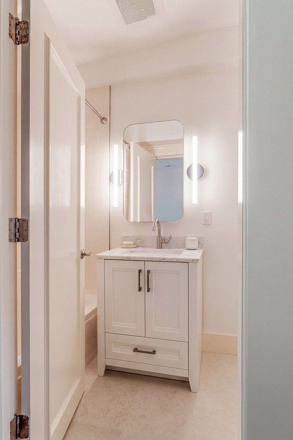 528 E 7th Street #3, Boston, MA, 528 E 7th Street #3, Boston, MA Photo #15