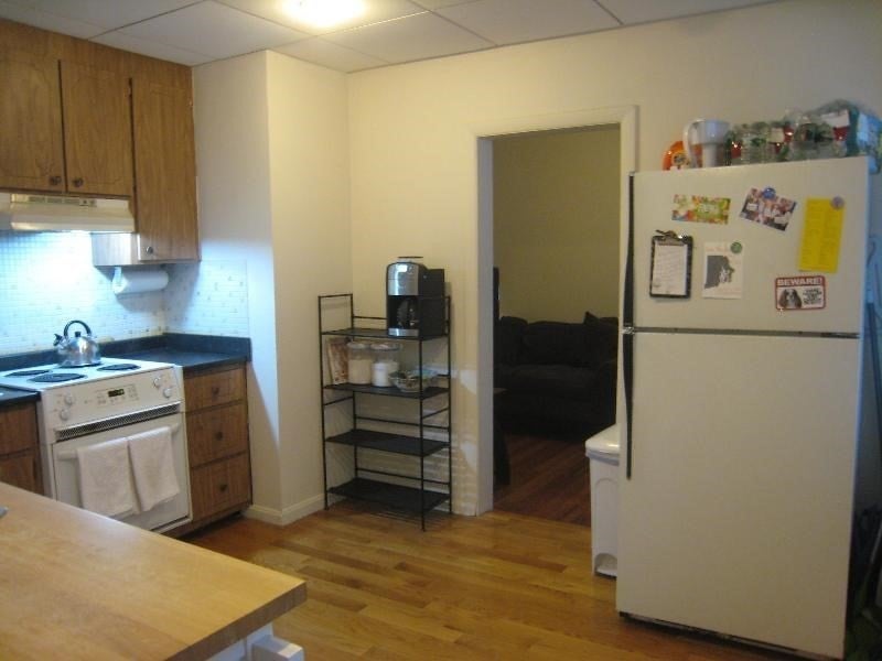 34 Charter St #4B, Boston, MA Photo #2