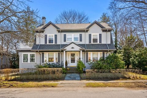 15 Preston Beach Rd Marblehead MA 01945