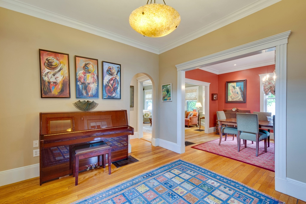 4 Winslow Rd