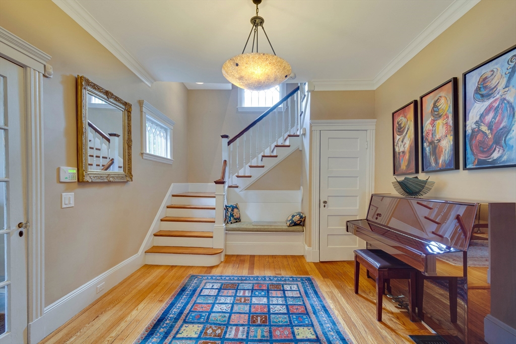4 Winslow Rd