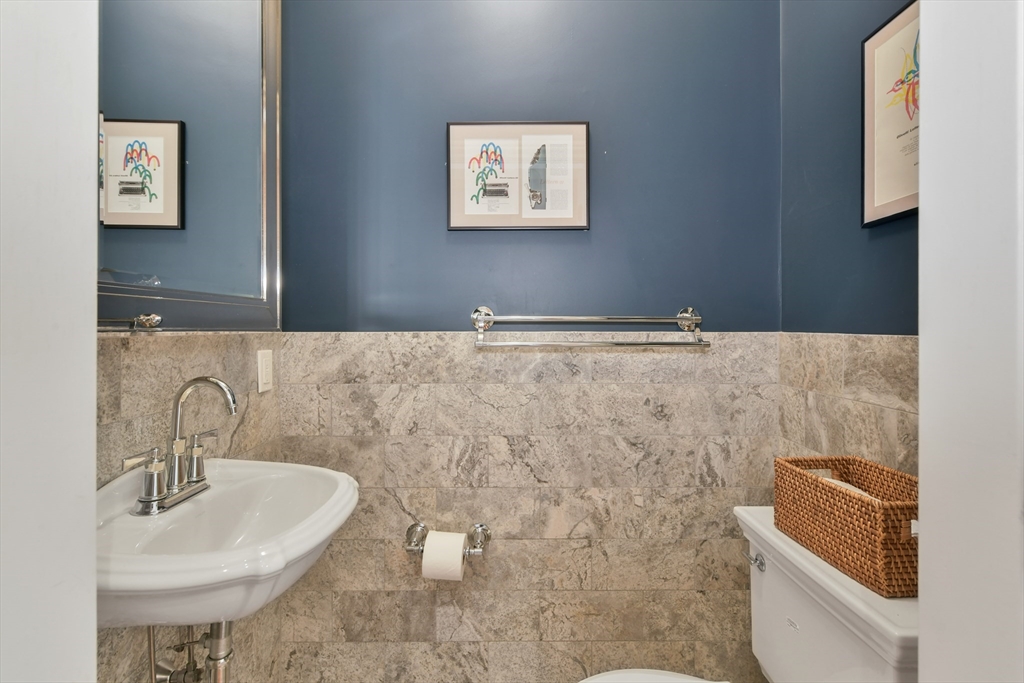 285 Clarendon St #3, Boston, MA Photo #16