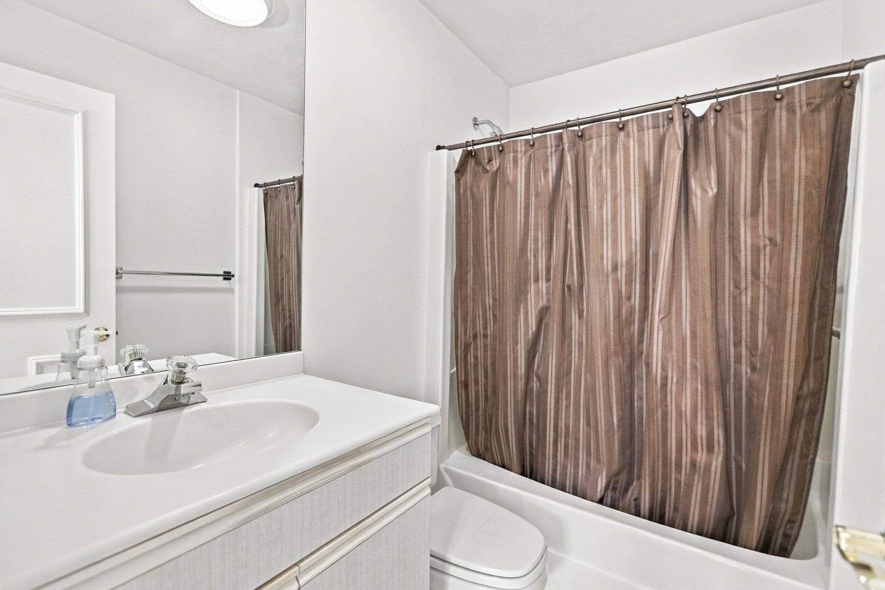 7 Wainwright Rd #47, Winchester, MA, 7 Wainwright Rd #47, Winchester, MA Photo #29