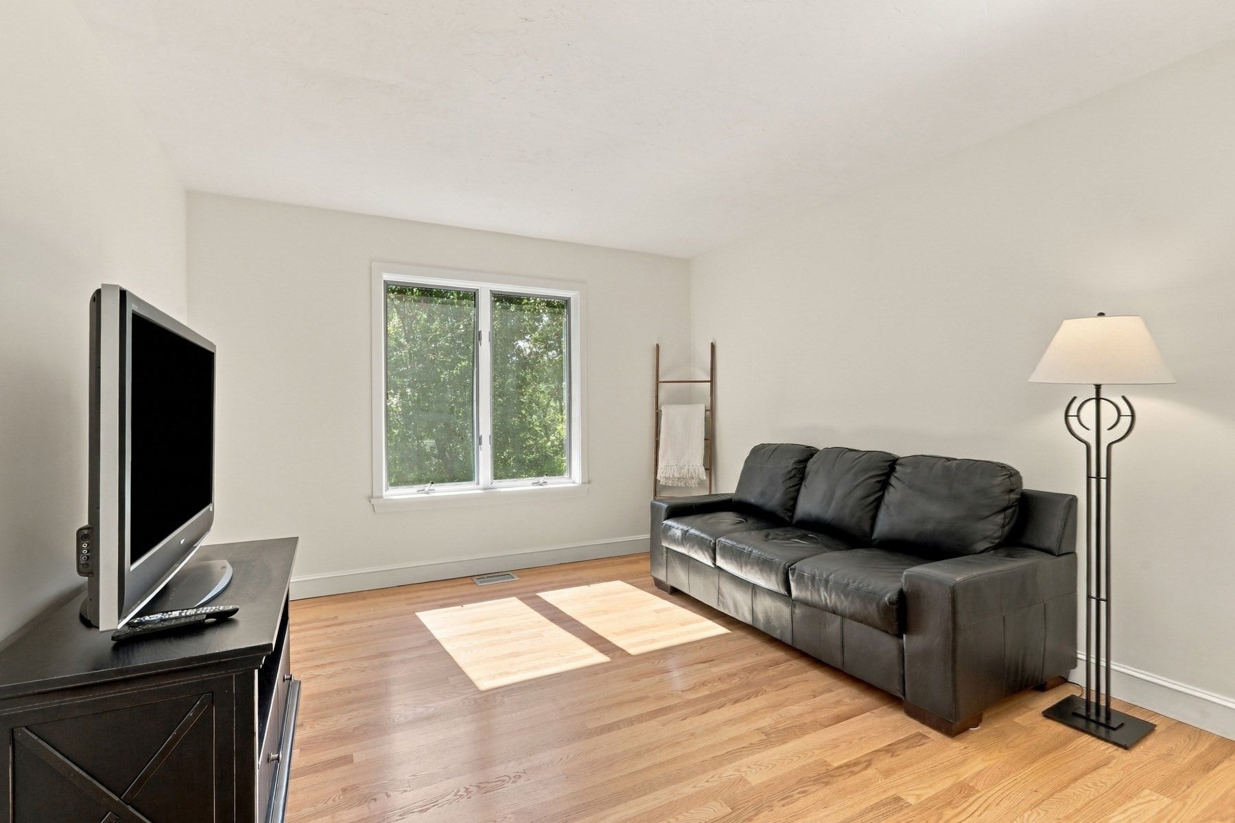 7 Wainwright Rd #47, Winchester, MA, 7 Wainwright Rd #47, Winchester, MA Photo #13