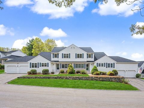 Photo of 3 Oak View Ter #3, Franklin, MA 02038 (MLS # 73520660)