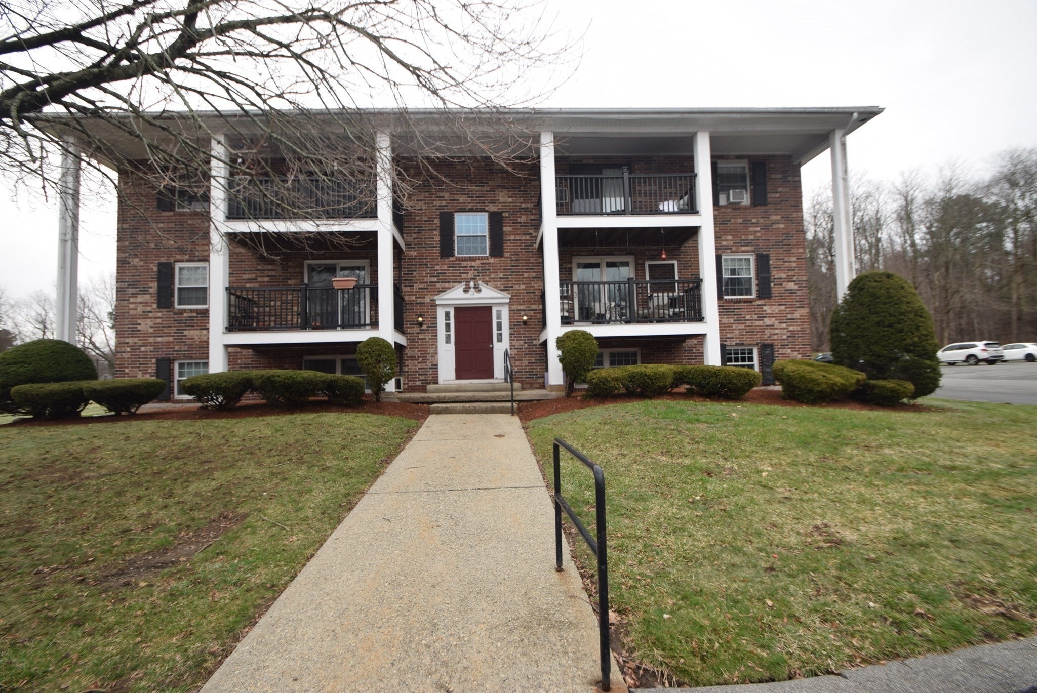13 Walker Rd 12, North Andover MA 01845