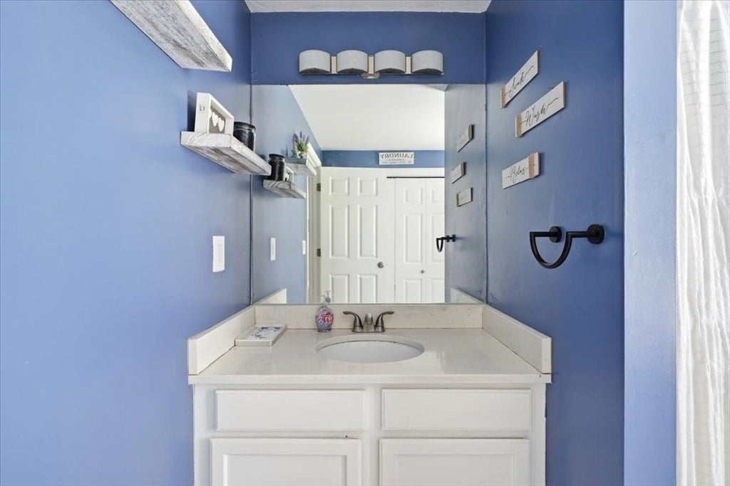 51 Avenue A St, Wareham, MA, 51 Avenue A St, Wareham, MA Photo #24