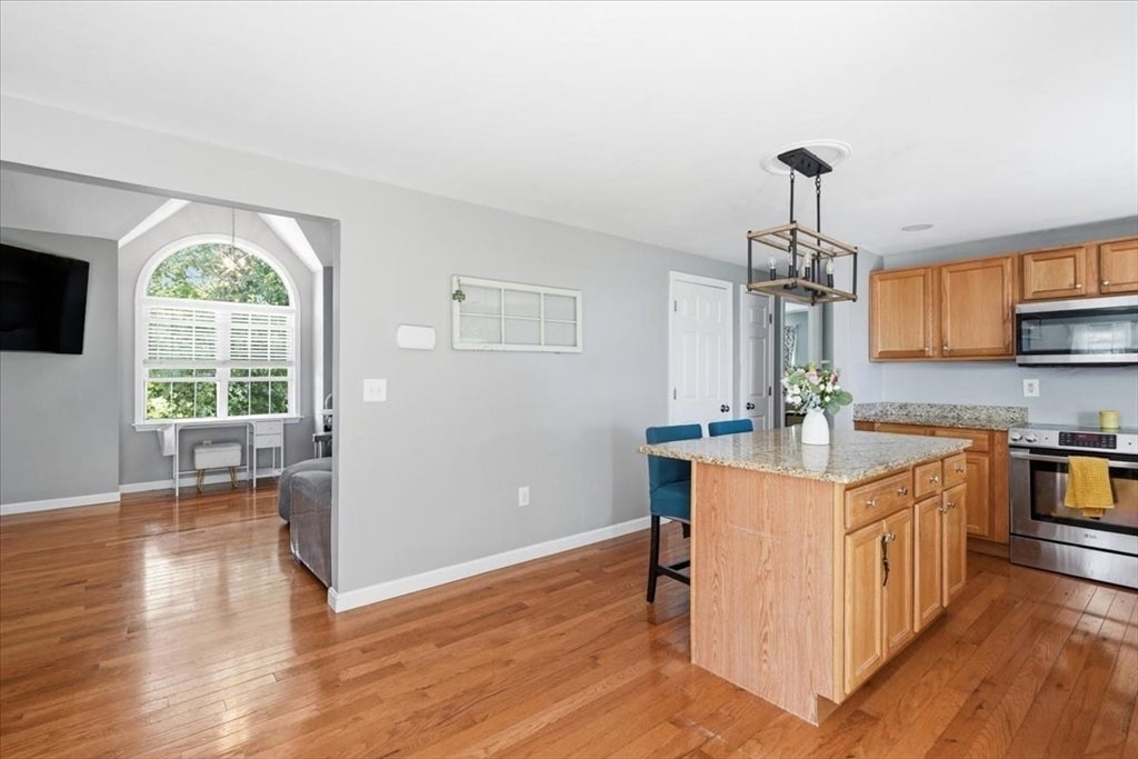 51 Avenue A St, Wareham, MA, 51 Avenue A St, Wareham, MA Photo #9