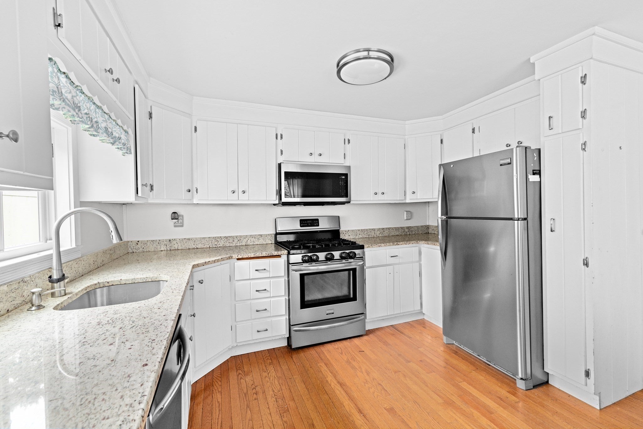 72 Precinct Street, Lakeville, MA Photo #16