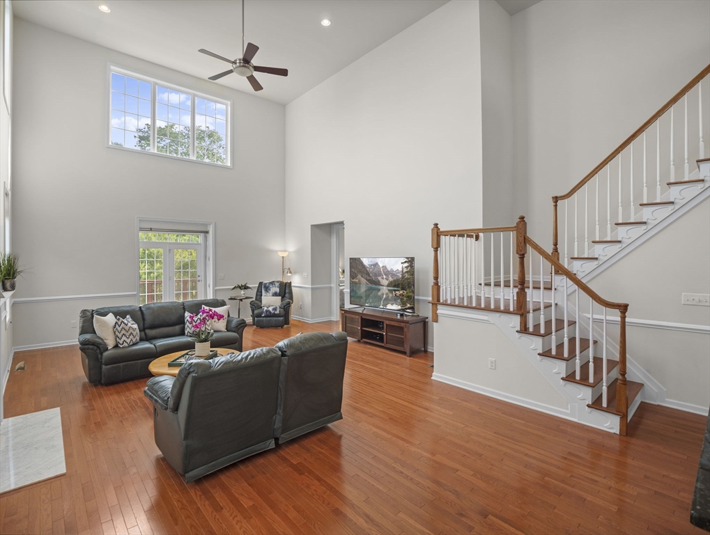 72 Sherwood Dr 72