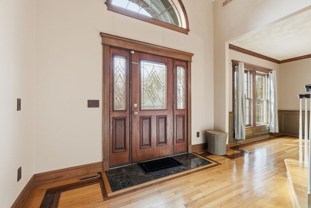 42 Gary Dr