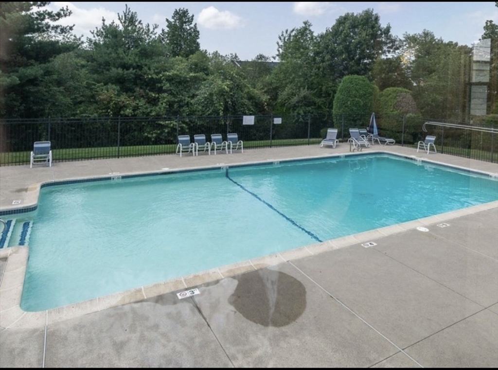 107 Erin Rd 107