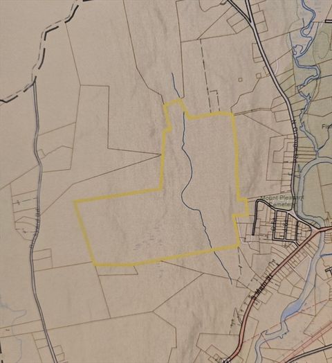 23 Mount Pleasant St Athol MA 01331