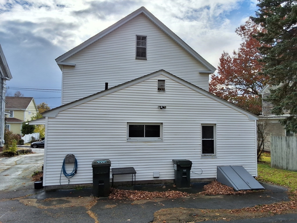 35 Pleasant St