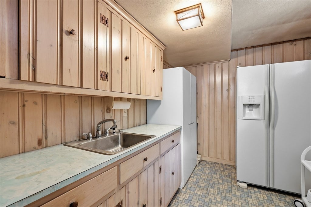 200 Crestview Circle, Longmeadow, MA, 200 Crestview Circle, Longmeadow, MA Photo #26