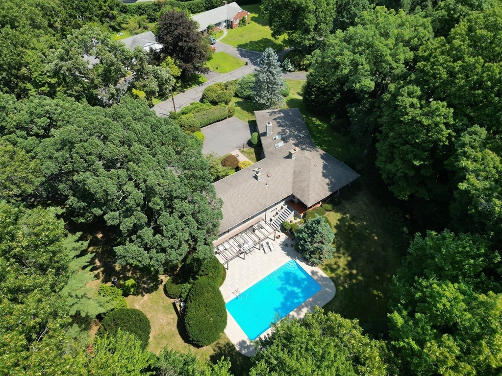 200 Crestview Circle, Longmeadow, MA, 200 Crestview Circle, Longmeadow, MA Photo #35