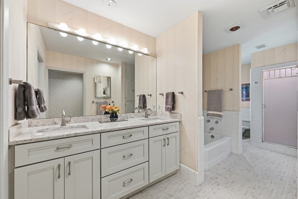 200 Crestview Circle, Longmeadow, MA, 200 Crestview Circle, Longmeadow, MA Photo #19