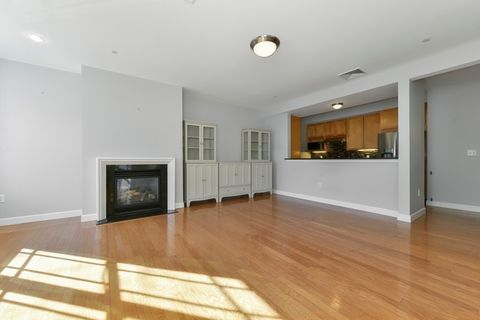 185 High 103 Brookline MA 02445