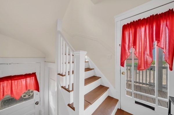 42 Baker St