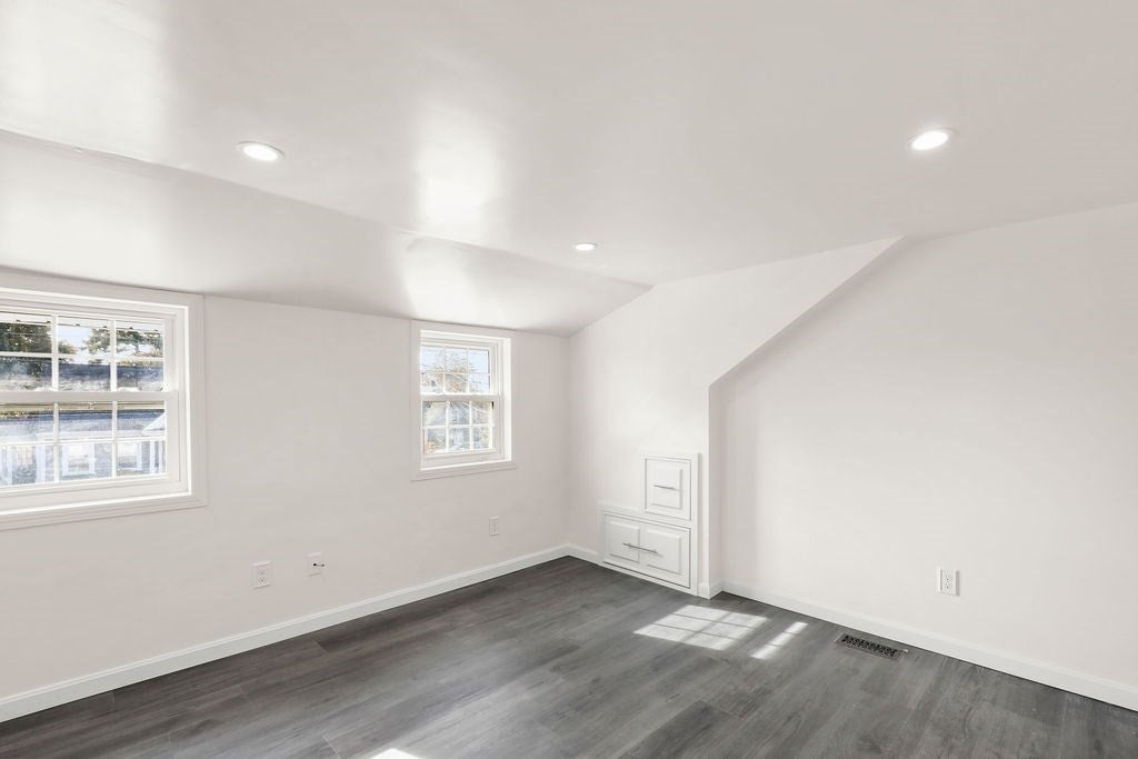 5 Trenton St, Yarmouth, MA Photo #17