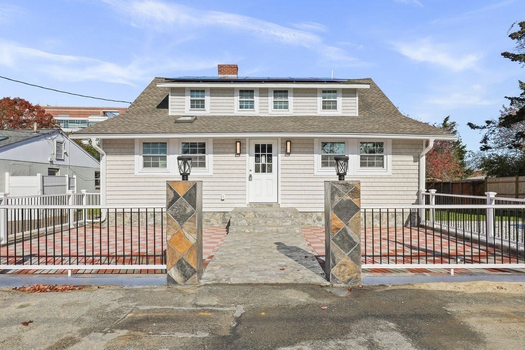 5 Trenton St