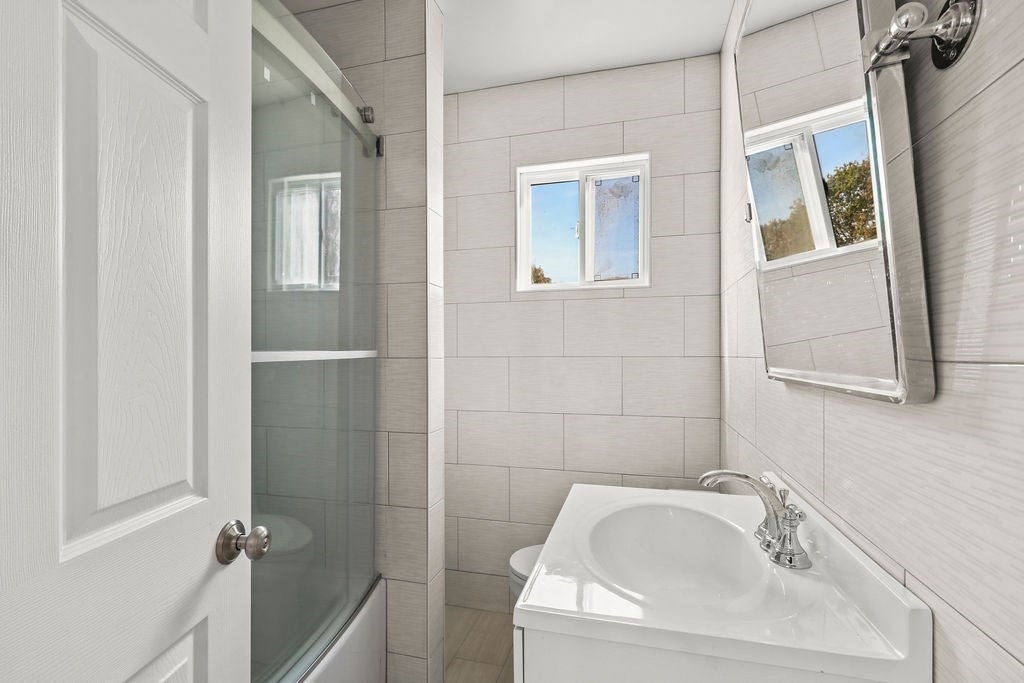 5 Trenton St, Yarmouth, MA Photo #33