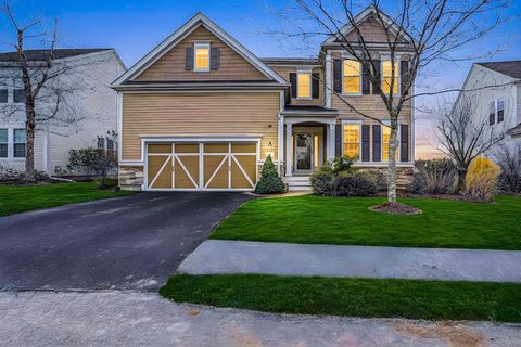 Photo of 4 Grandview Drive #4, Hopkinton, MA 01748 (MLS # 73491130)