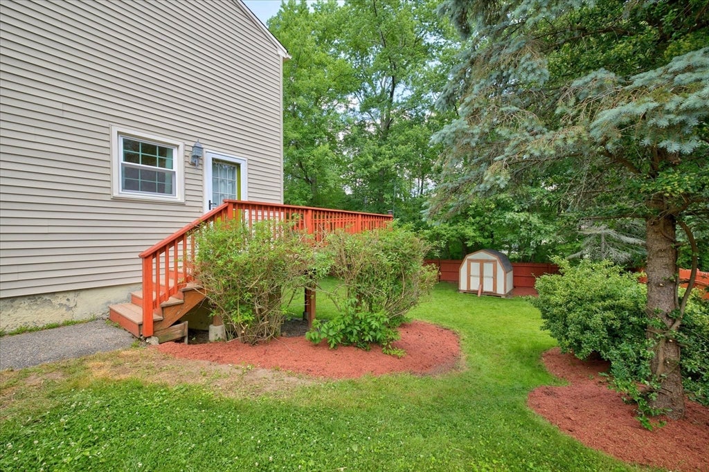 14 Aldea Ave
