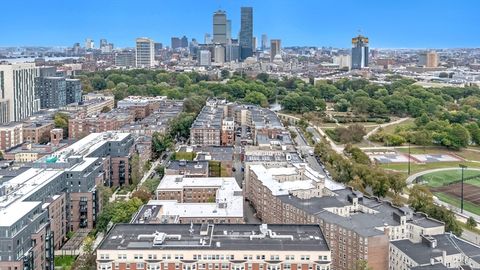 Photo of 62 Queensberry St #204, Boston, MA 02215 (MLS # 73440592)