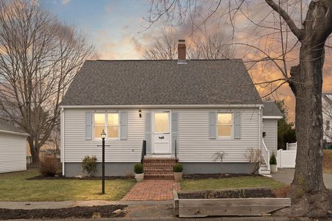 Photo of 7 Larkin Ln, Salem, MA 01970 (MLS # 73487536)