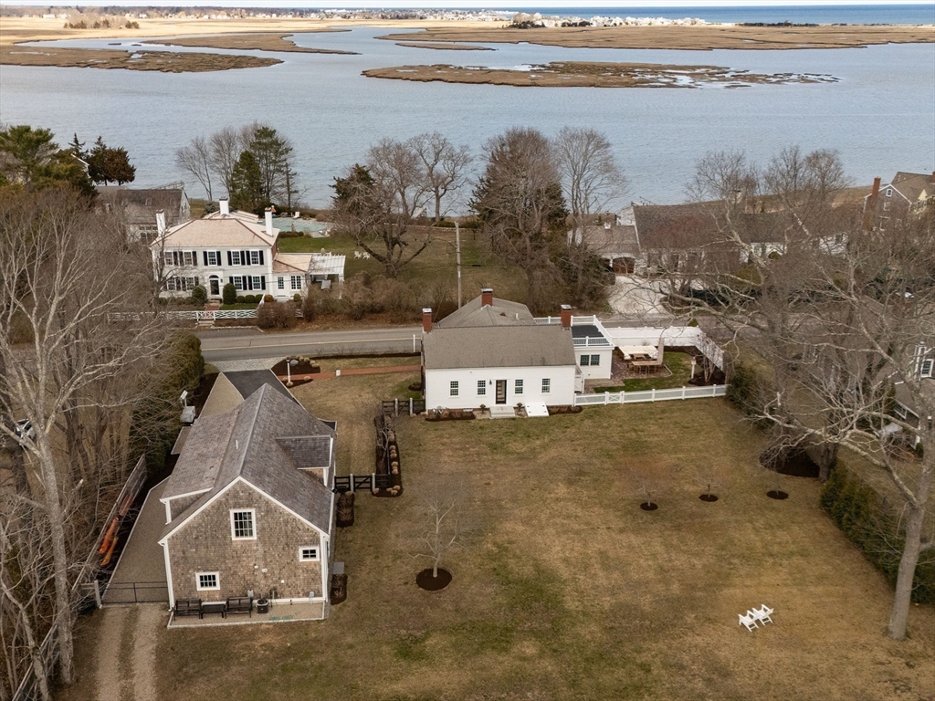 205 Powder Point Ave
