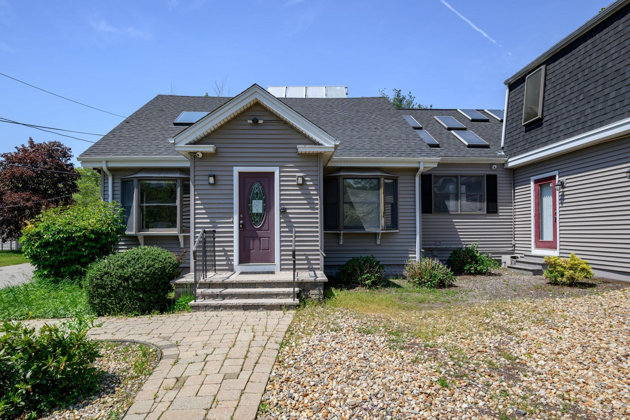 275 West Main St