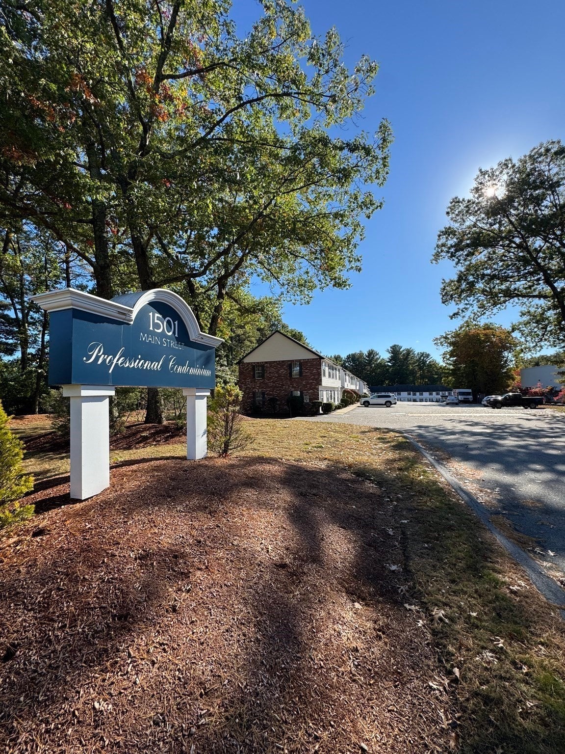 1501 Main St 36