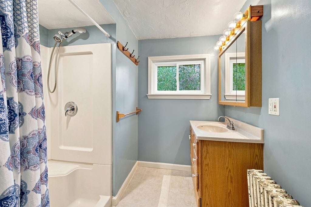 10 Sumner Ave, Middleboro, MA, 10 Sumner Ave, Middleboro, MA Photo #24