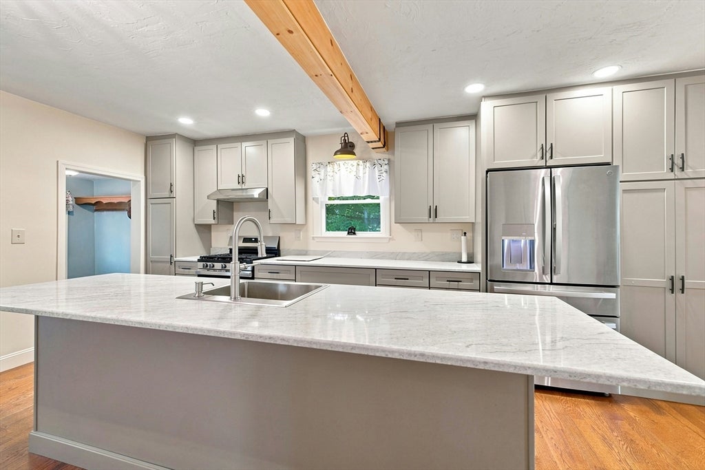 10 Sumner Ave, Middleboro, MA, 10 Sumner Ave, Middleboro, MA Photo #9