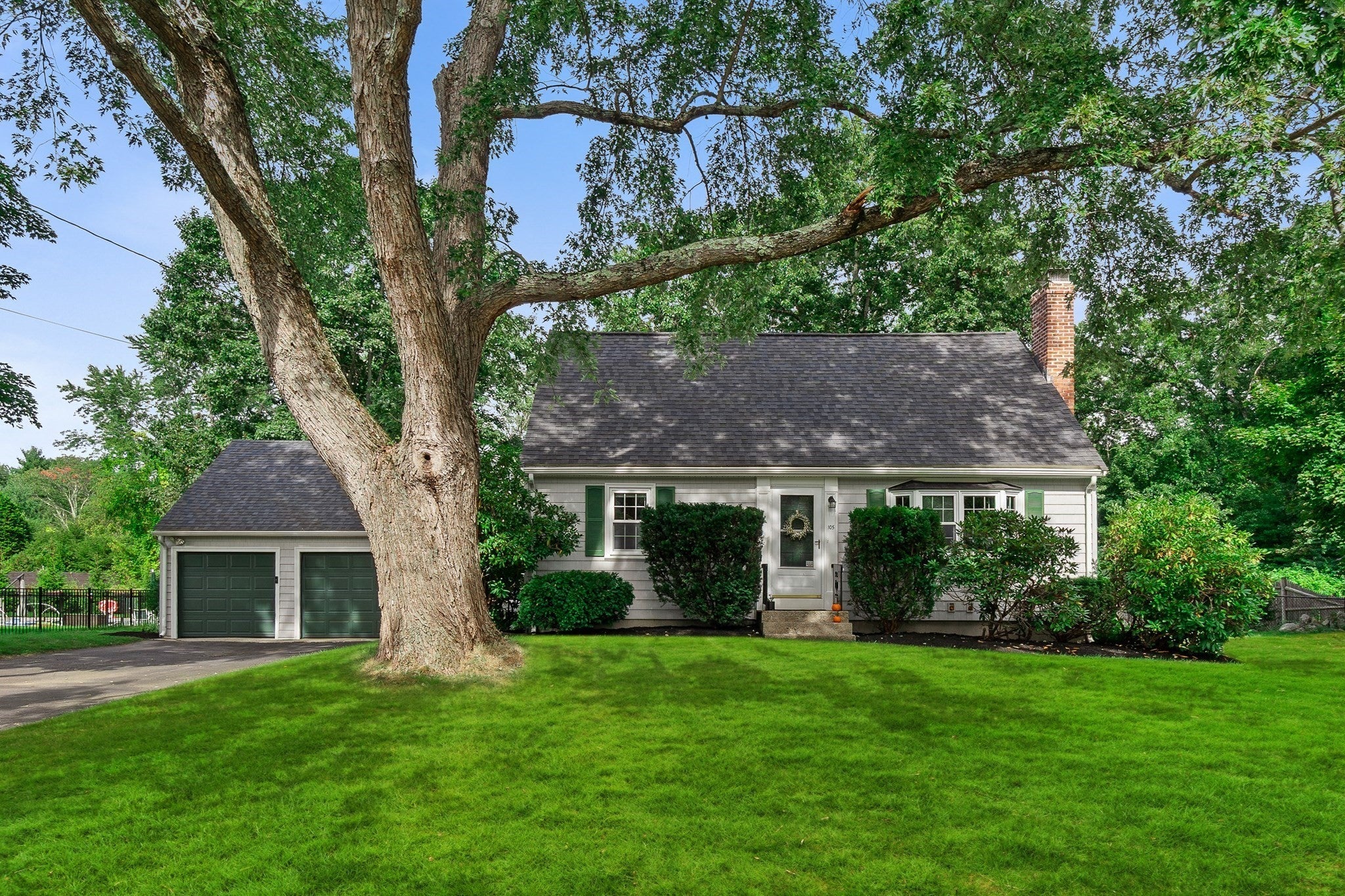 105 Beach St, Foxboro, MA, 105 Beach St, Foxboro, MA Photo #1